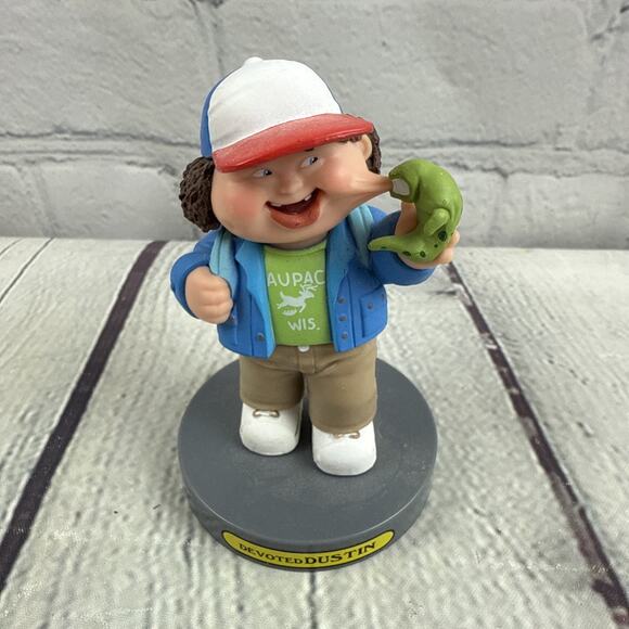 Garbage Pail Kids x Stranger Things Devoted Dustin‎ The Loyal Subjects Loose Fig - Picture 1 of 7